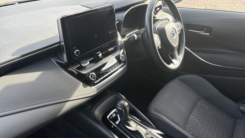 Toyota Corolla 1.8 VVT-i Hybrid Icon Tech 5dr CVT Hybrid Hatchback